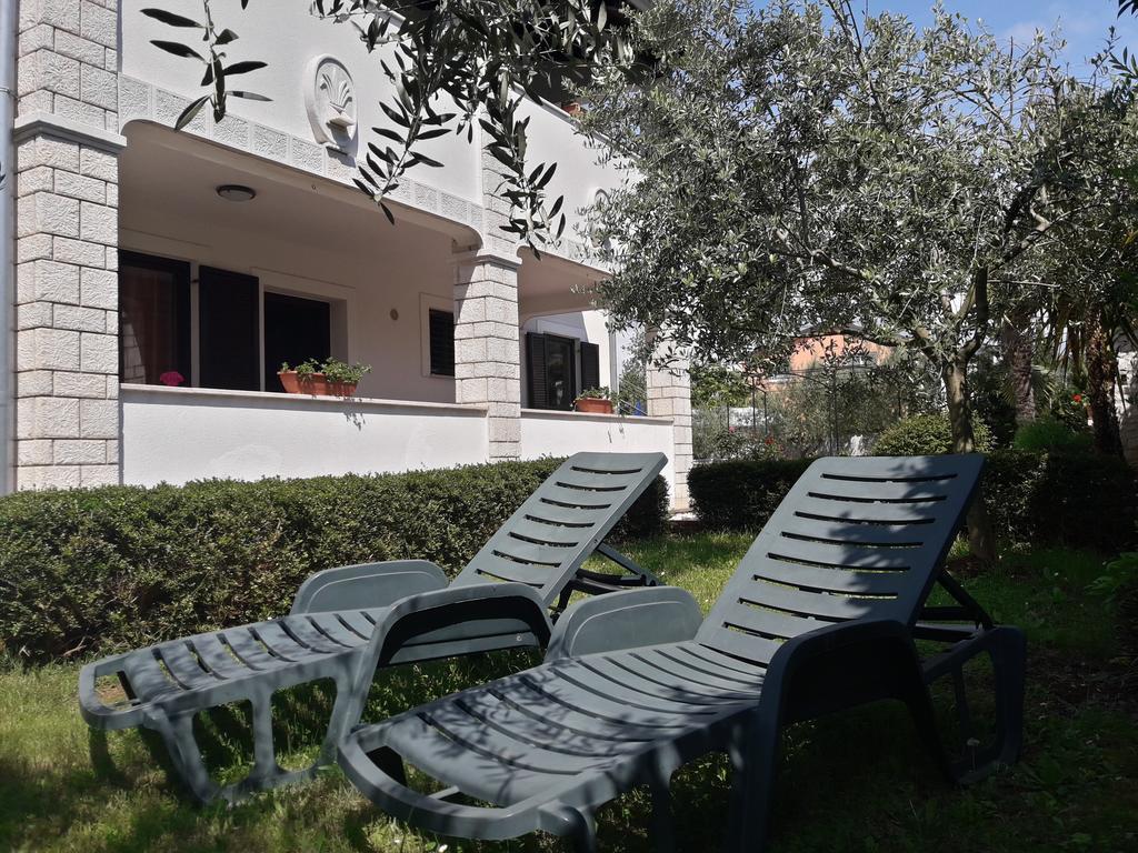 Apartments Angela Zbandaj Экстерьер фото